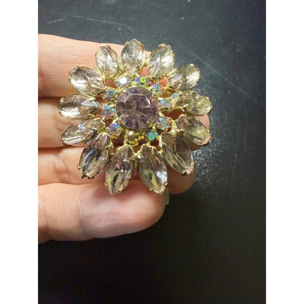 Vintage Purple Sunburst Rhinestone Brooch Pendant Gold Tone Floral Pin AB Stone